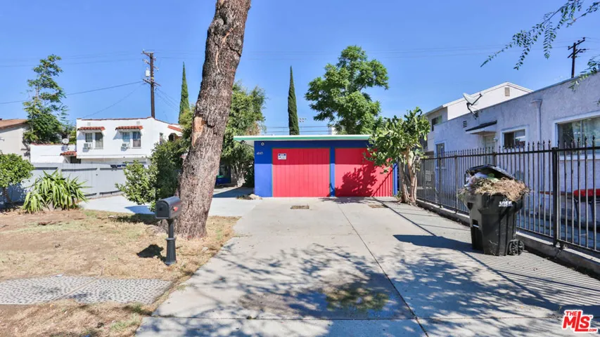 4843 Slauson Avenue, Maywood, California 90270