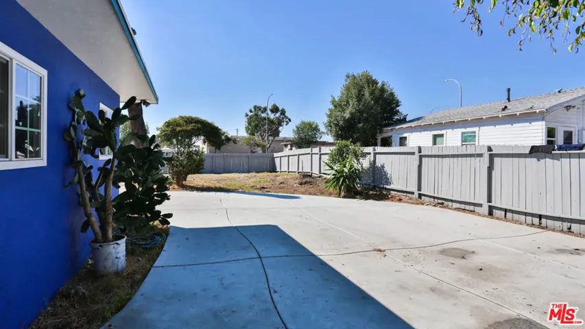 4843 Slauson Avenue, Maywood, California 90270