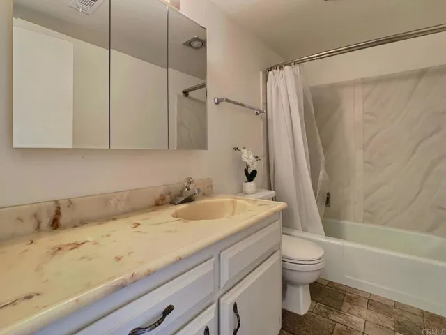 9362 Viento Fuerte Way, La Mesa, California 91941