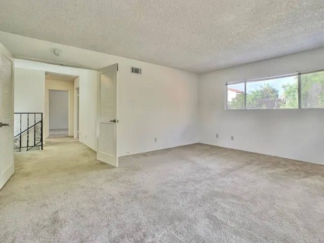 9362 Viento Fuerte Way, La Mesa, California 91941