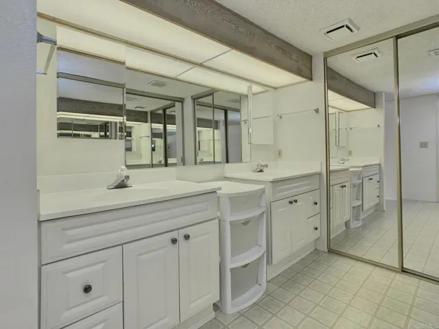 9362 Viento Fuerte Way, La Mesa, California 91941