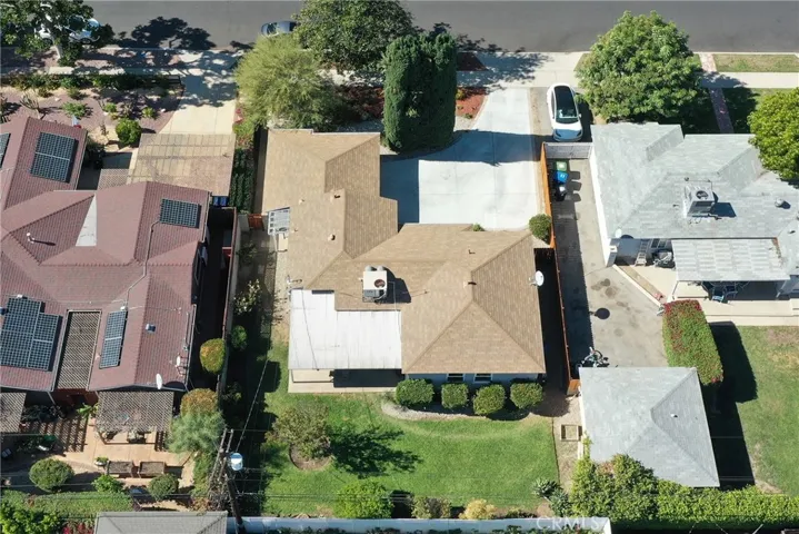 5412 Crebs Avenue, Tarzana, California 91356