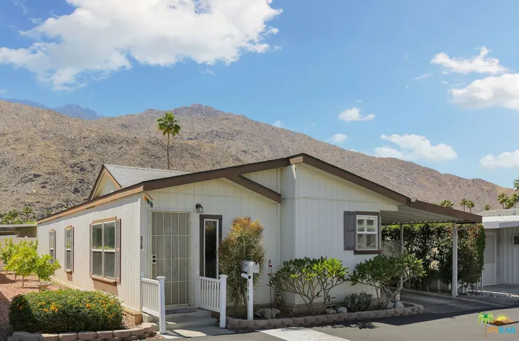 315 Kona Lane, Palm Springs, California 92264