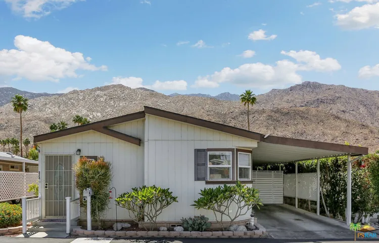 315 Kona Lane, Palm Springs, California 92264