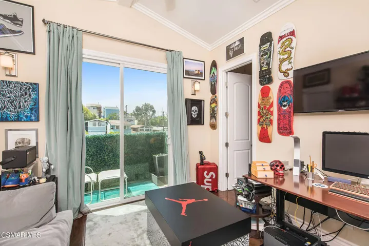 1720 Spreckels Ln Redondo-print-031-038-