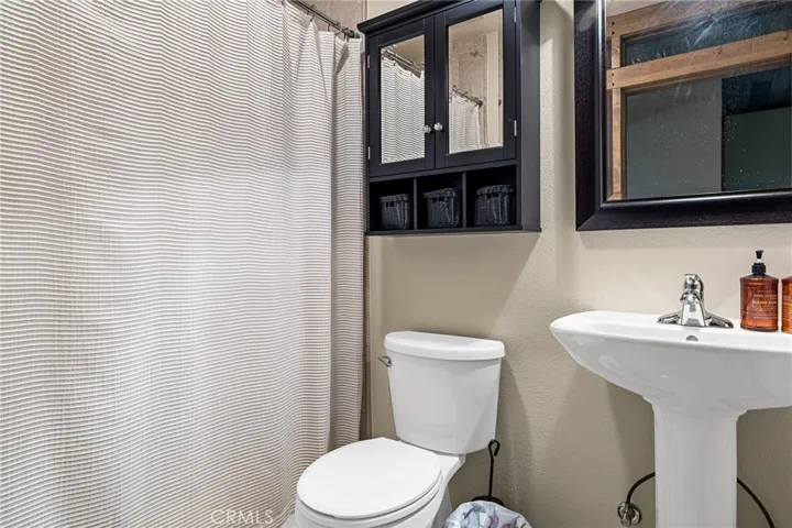 1605 Shenandoah Way, Big Bear, California 92314