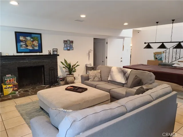 Massive family Room w/Fireplace and Built-in Bar/Serving Area