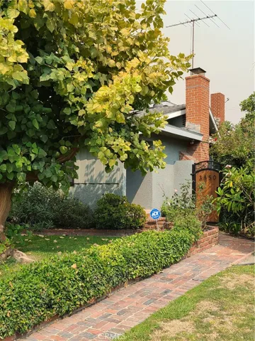 3850 Clark Avenue, Long Beach, California 90808
