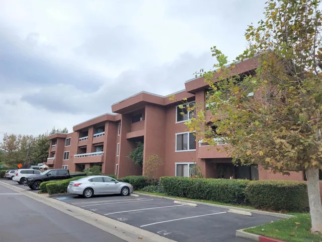1010 E Washington Ave 83, Escondido, California 92025