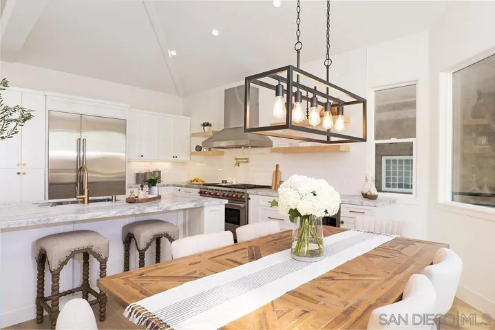 151 Redwood Avenue, Carlsbad, California 92008