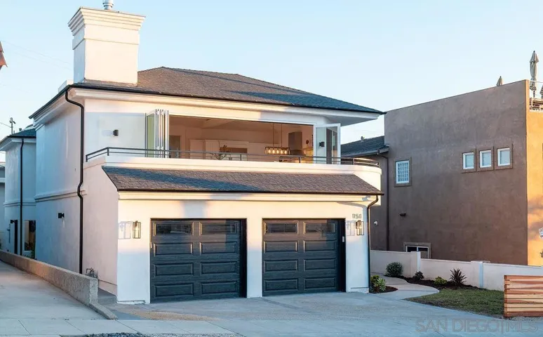 151 Redwood Avenue, Carlsbad, California 92008