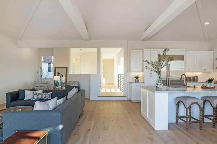 151 Redwood Avenue, Carlsbad, California 92008