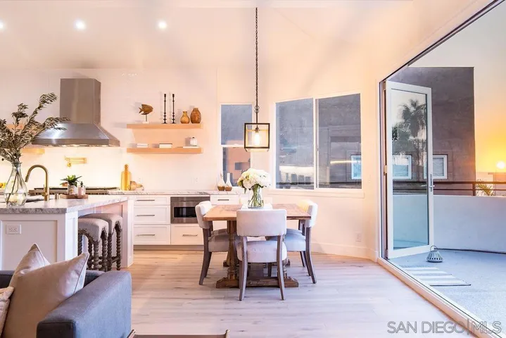 151 Redwood Avenue, Carlsbad, California 92008