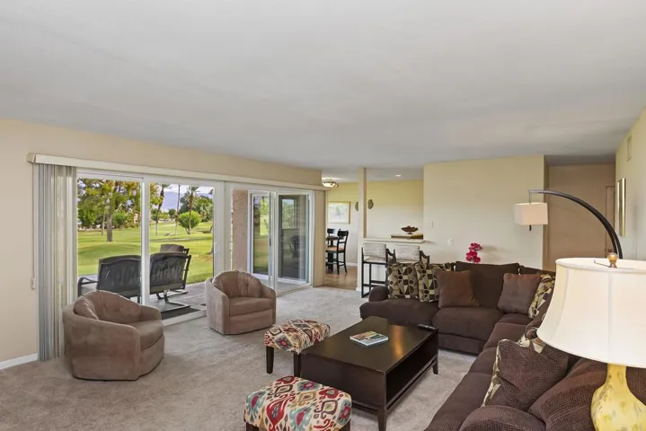 020_Family Room