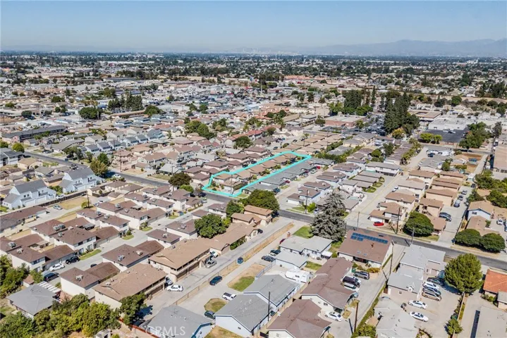 9523 Cedar Street, Bellflower, California 90706