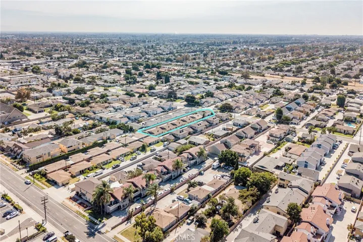 9523 Cedar Street, Bellflower, California 90706