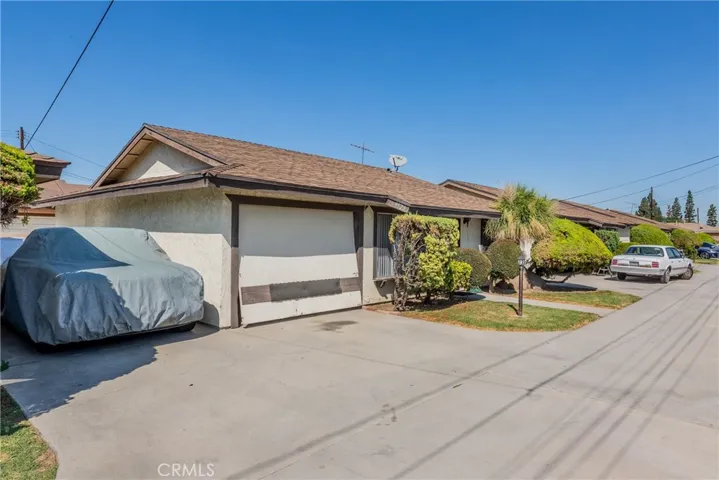 9523 Cedar Street, Bellflower, California 90706
