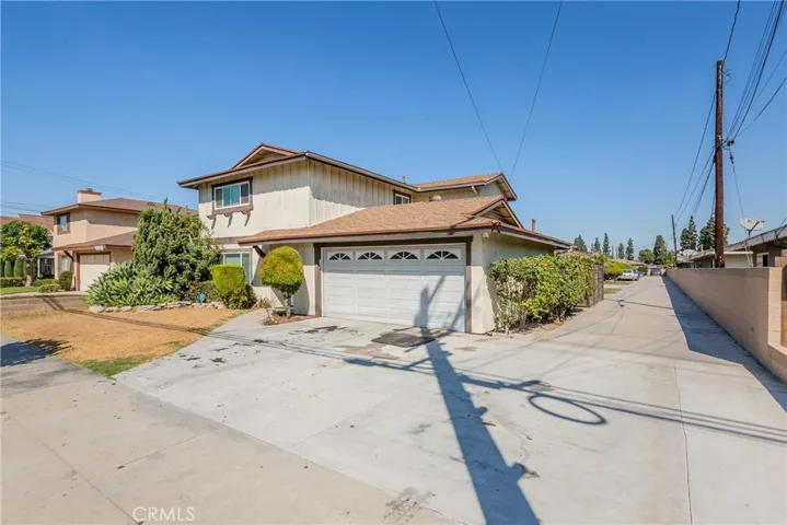 9523 Cedar Street, Bellflower, California 90706