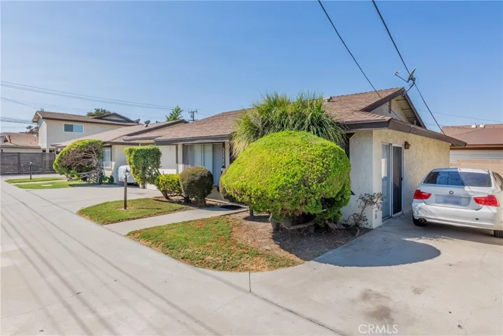 9523 Cedar Street, Bellflower, California 90706
