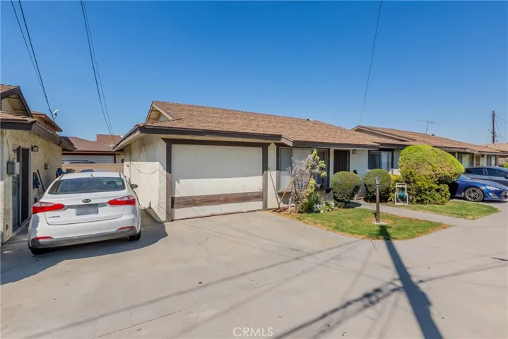 9523 Cedar Street, Bellflower, California 90706