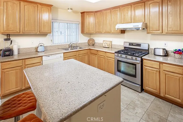 1536 Durfee Avenue, El Monte, California 91733
