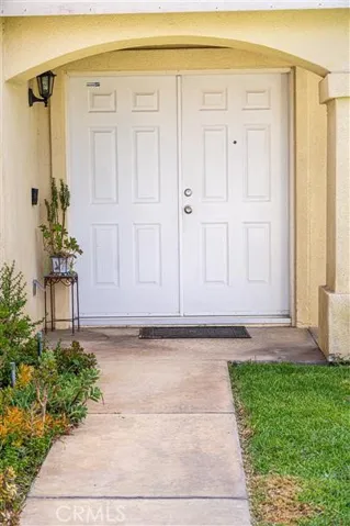 Doublefront  doors