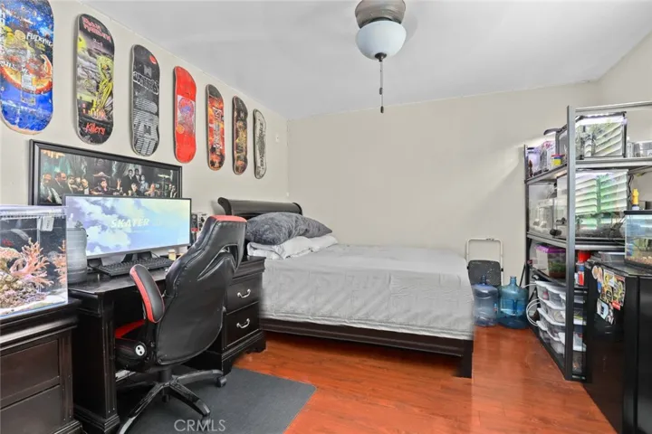 127 Fernpine Lane, Pomona, California 91767