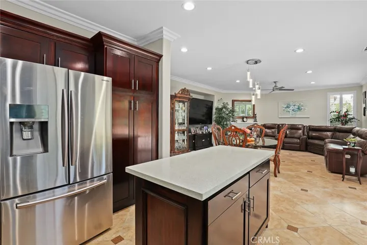 127 Fernpine Lane, Pomona, California 91767