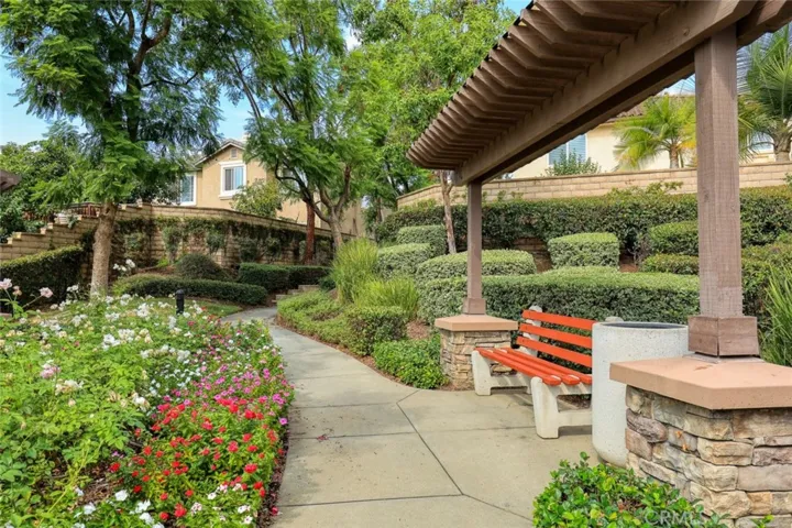 127 Fernpine Lane, Pomona, California 91767