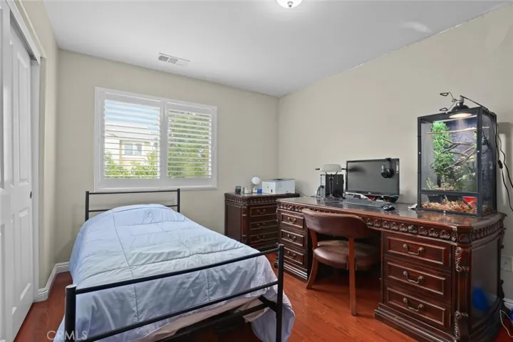 127 Fernpine Lane, Pomona, California 91767