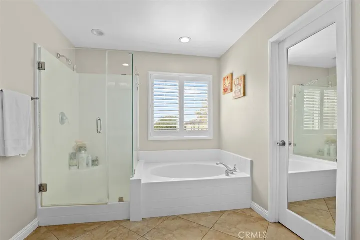 127 Fernpine Lane, Pomona, California 91767