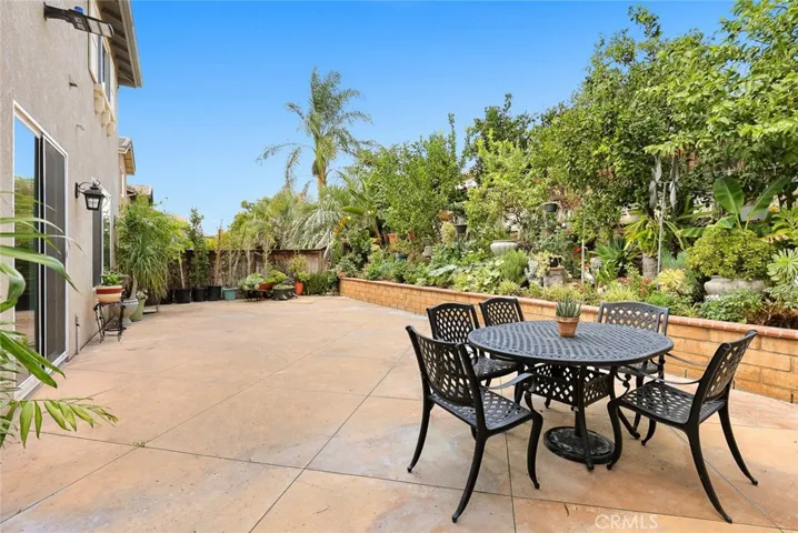 127 Fernpine Lane, Pomona, California 91767