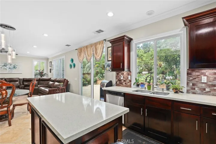 127 Fernpine Lane, Pomona, California 91767
