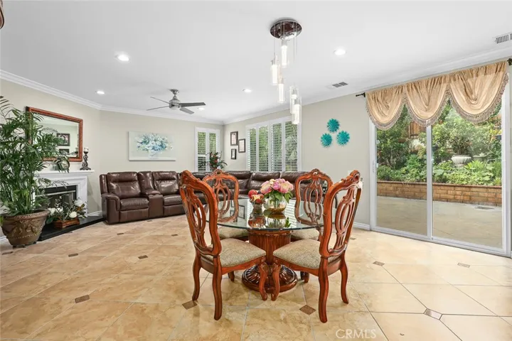 127 Fernpine Lane, Pomona, California 91767