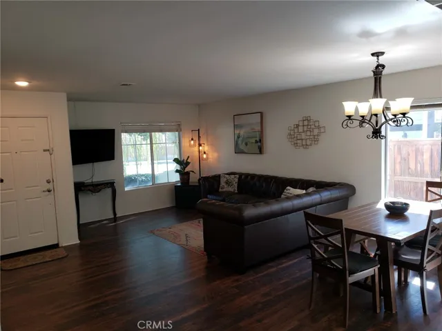 1563 Lakeview Street, Beaumont, California 92223