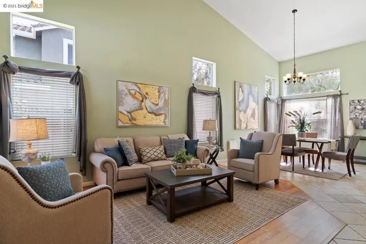 932 Glade Court, Antioch, California 94509-8963