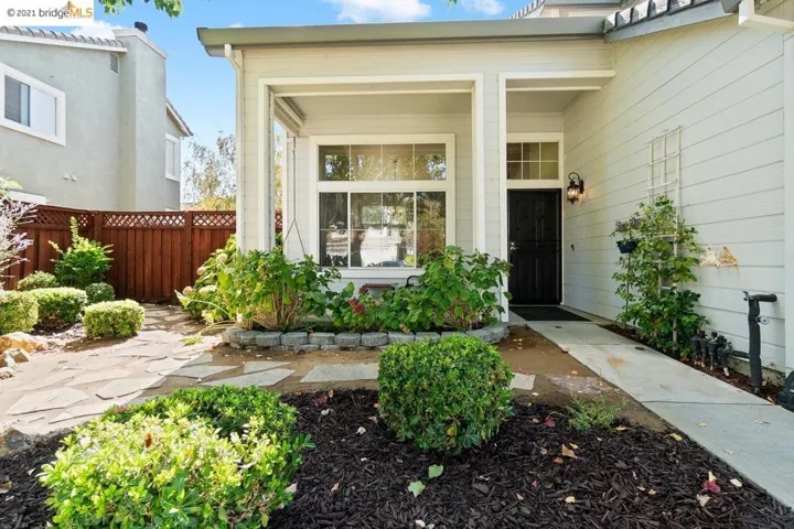 932 Glade Court, Antioch, California 94509-8963