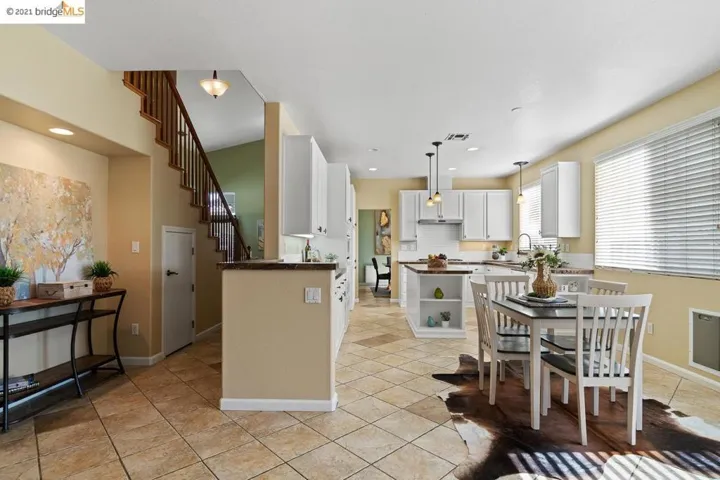 932 Glade Court, Antioch, California 94509-8963