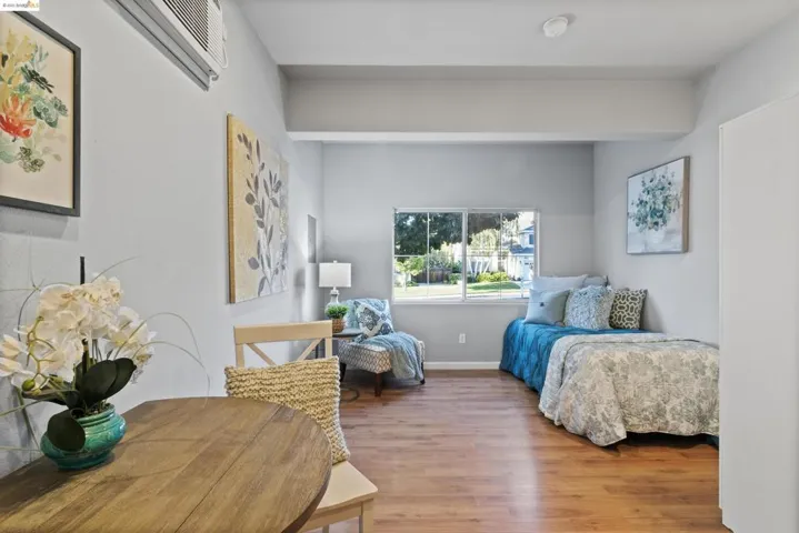 932 Glade Court, Antioch, California 94509-8963