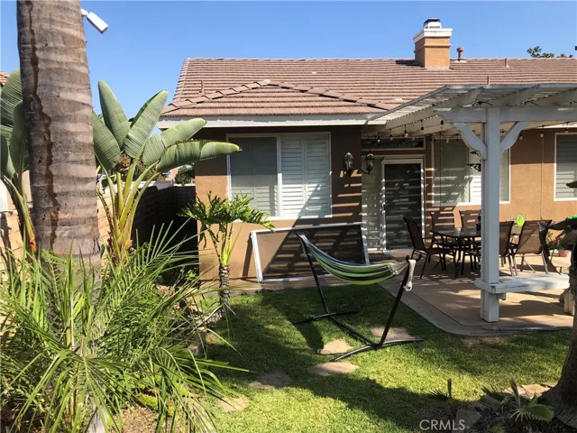 1042 Royal Oaks Circle, Corona, California 92882