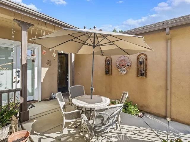 9368 Holly Lane, Temescal Valley, California 92883