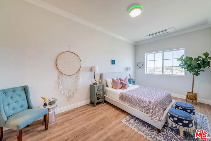 944 S Serrano Avenue Ph6, Los Angeles, California 90006