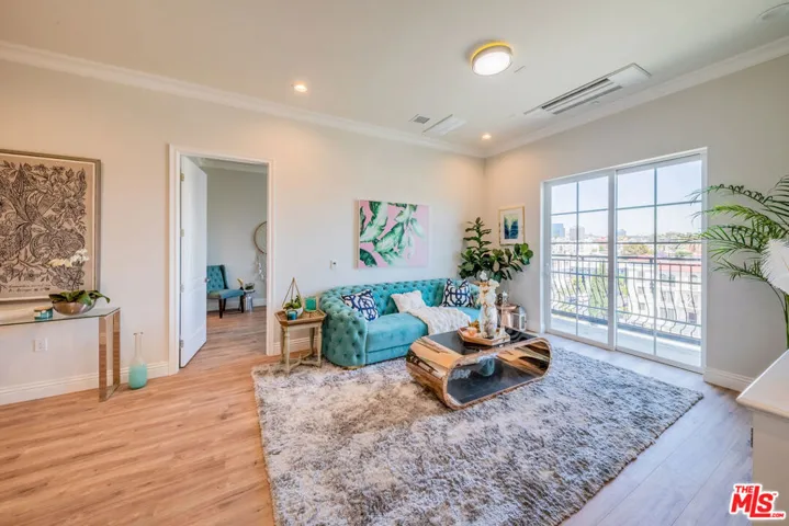 944 S Serrano Avenue Ph6, Los Angeles, California 90006