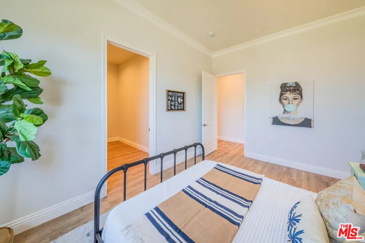 944 S Serrano Avenue 307, Los Angeles, California 90006