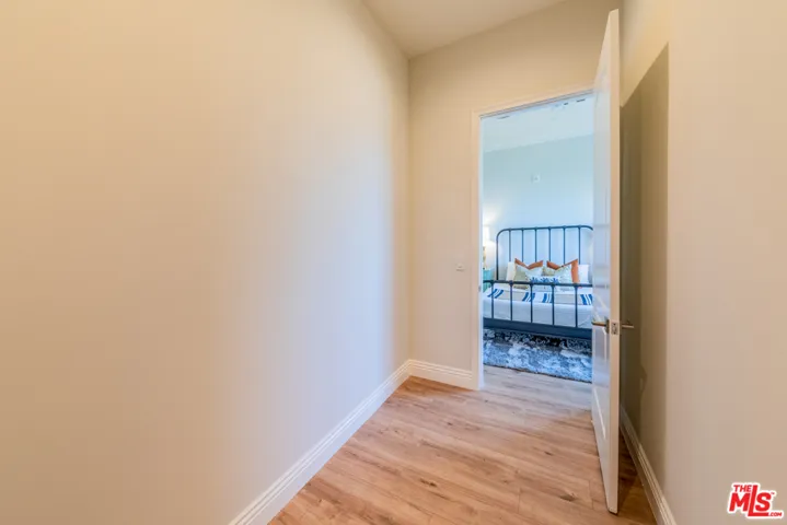 944 S Serrano Avenue 307, Los Angeles, California 90006