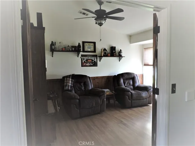 Den Or Bonus Room