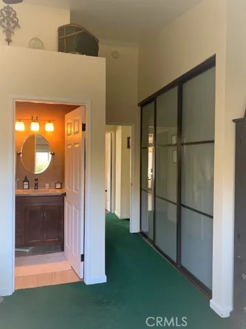 MASTER ROOM