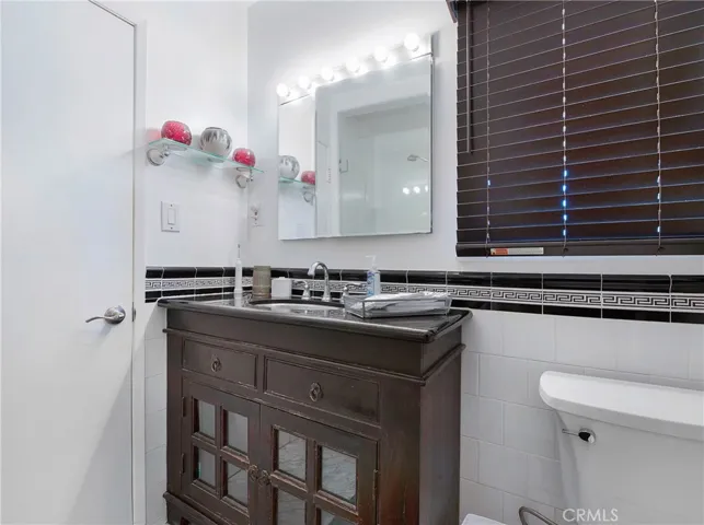 13809 Biola Avenue, La Mirada, California 90638