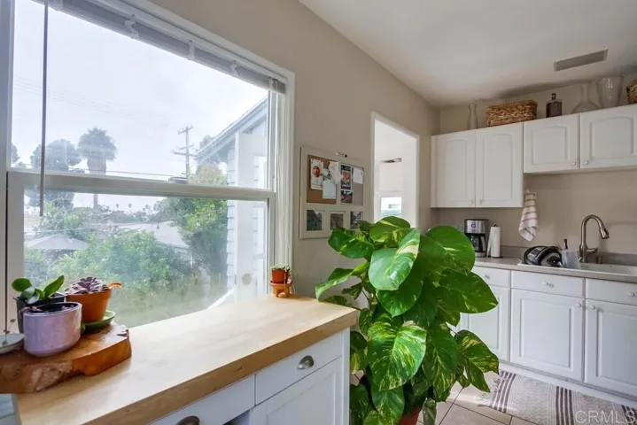 317 S Clementine Street, Oceanside, California 92054