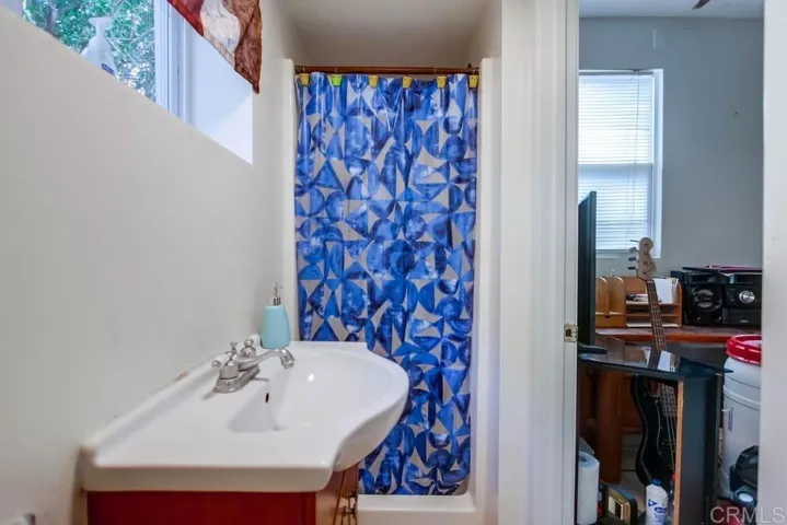 317 S Clementine Street, Oceanside, California 92054